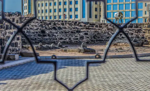  عکس مقبره ی 4 امام معصوم در قبرستان بقیع