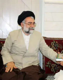 عکس سید محمد محسن حسینی طهرانی در مراسم عمامه گذاری